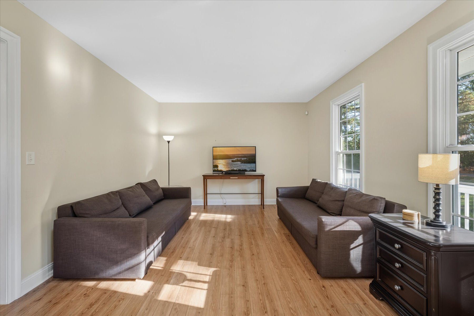 11-Living Room
